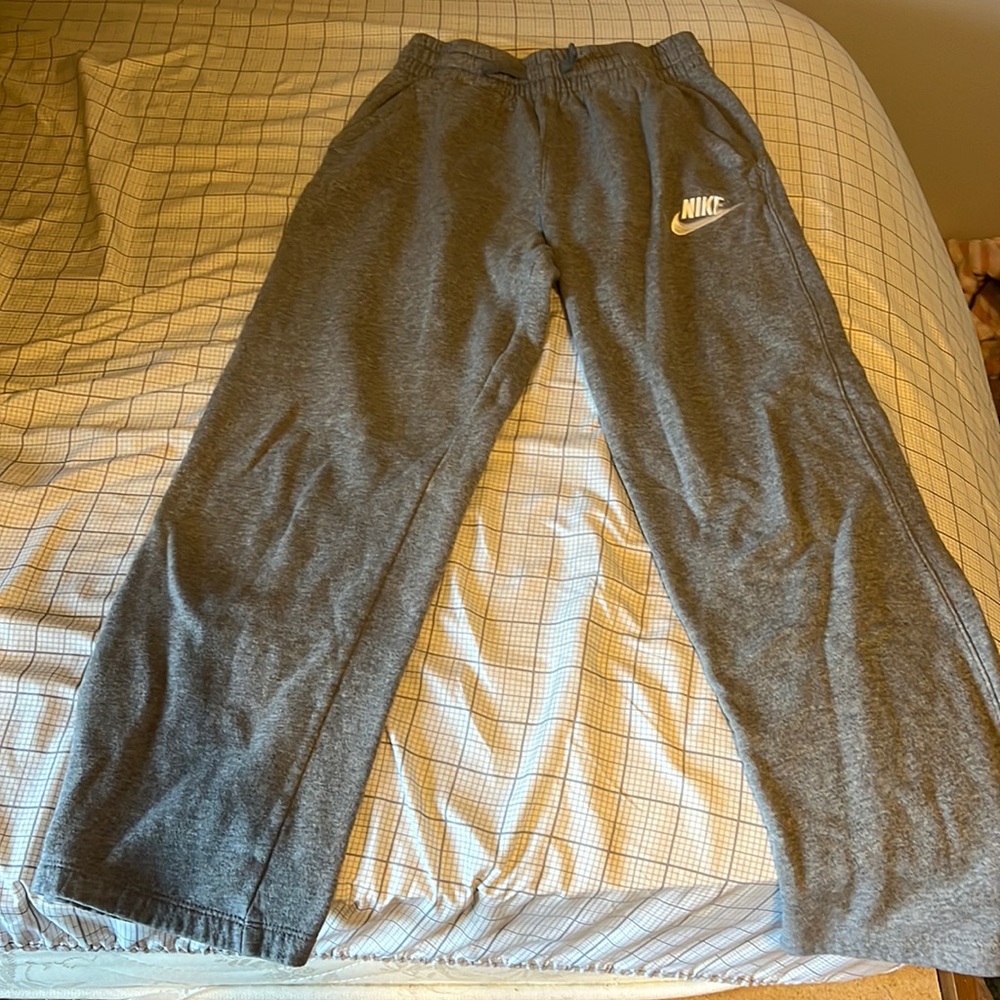 Boys Nike sweat pants